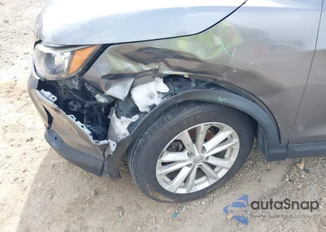 2017 Nissan Rogue Sport Sv из США, поврежденный, VIN JN1BJ1CR4HW142837